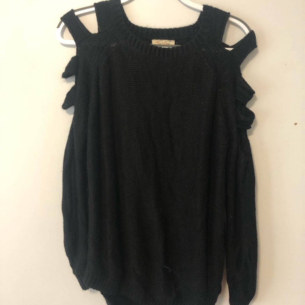 Cut out sweater